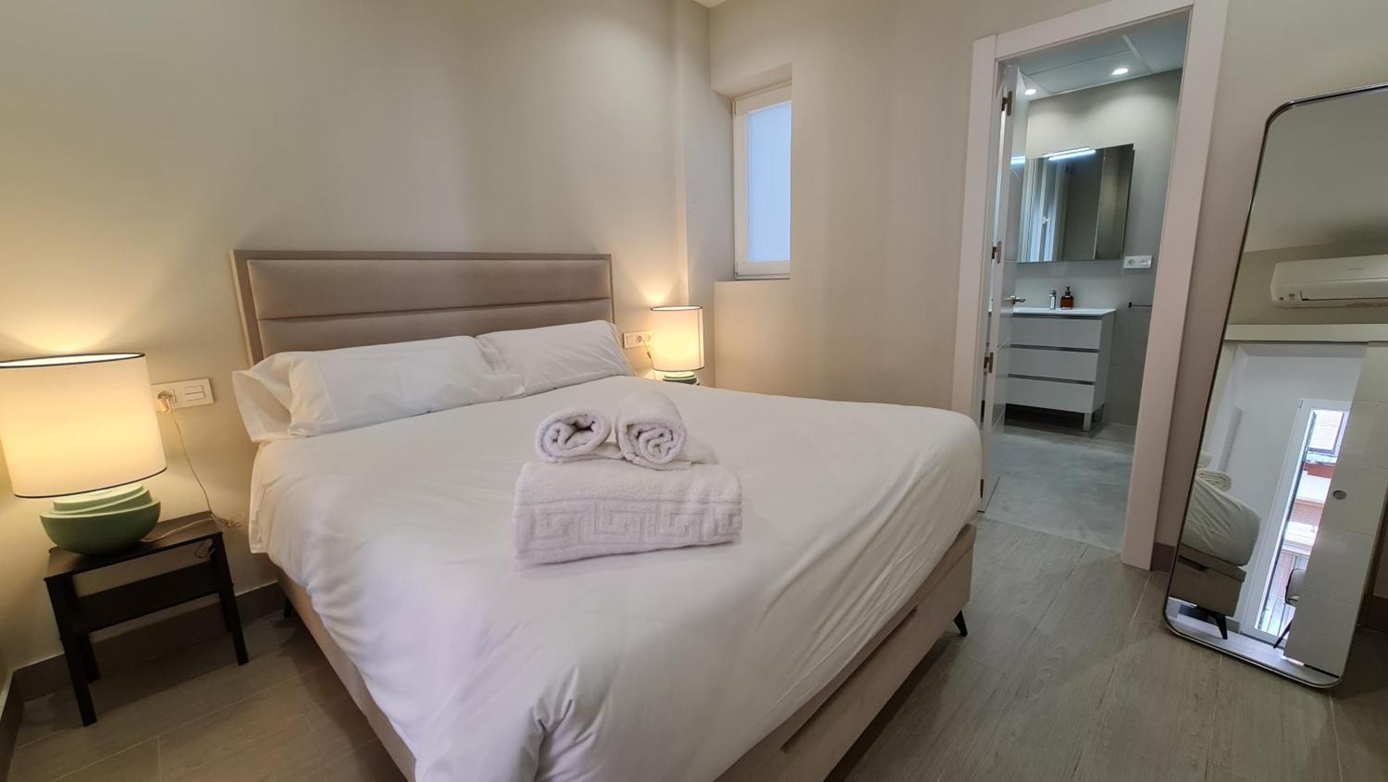 Navas 101 Cosmopolitan Loft Apartment Granada Exterior photo